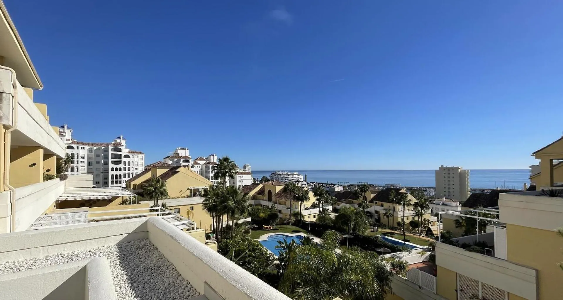 Apartment Intermobiliaria Rentals - Puerto Alto B6 7 Estepona
