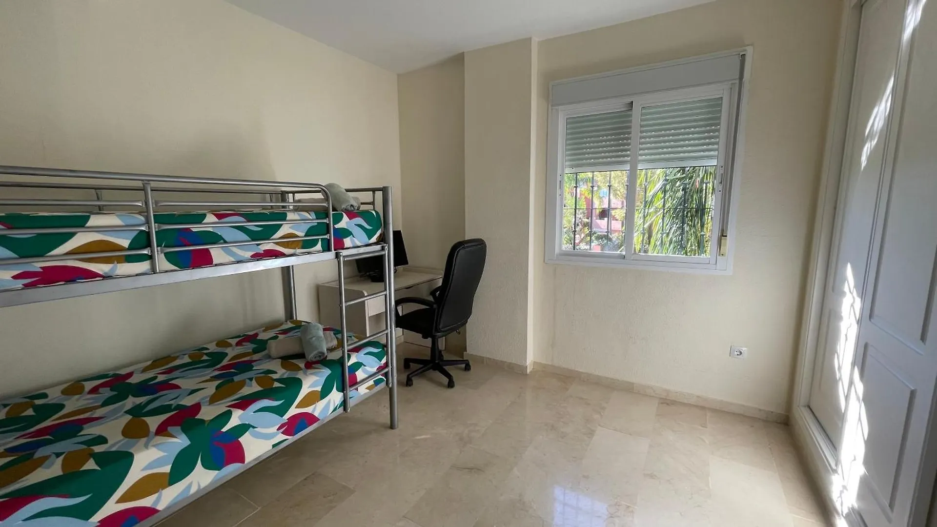 Intermobiliaria Rentals - Puerto Alto B6 7 Estepona Spain