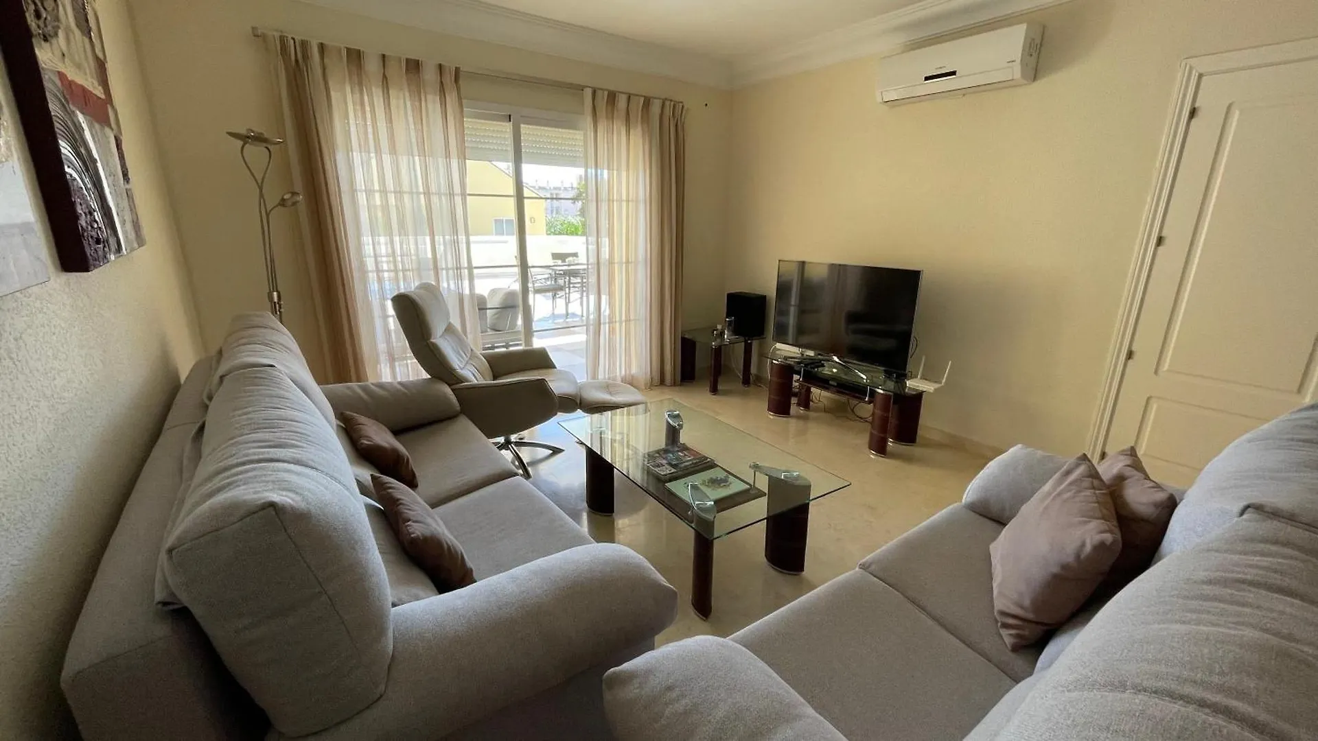 Apartment Intermobiliaria Rentals - Puerto Alto B6 7 Estepona Spain