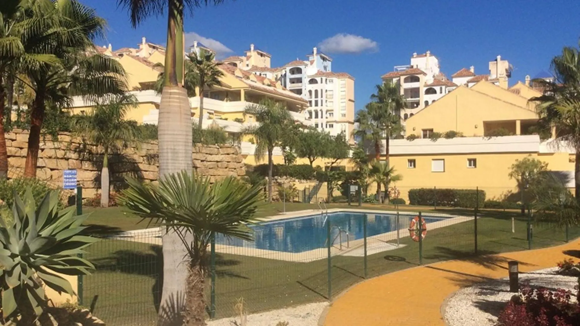 Intermobiliaria Rentals - Puerto Alto B6 7 Estepona Spain