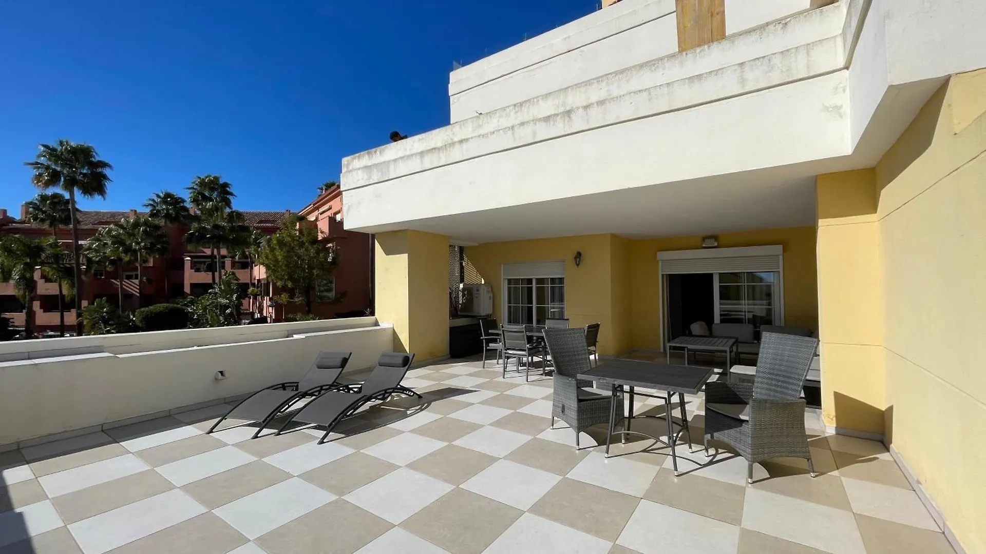 Apartment Intermobiliaria Rentals - Puerto Alto B6 7 Estepona